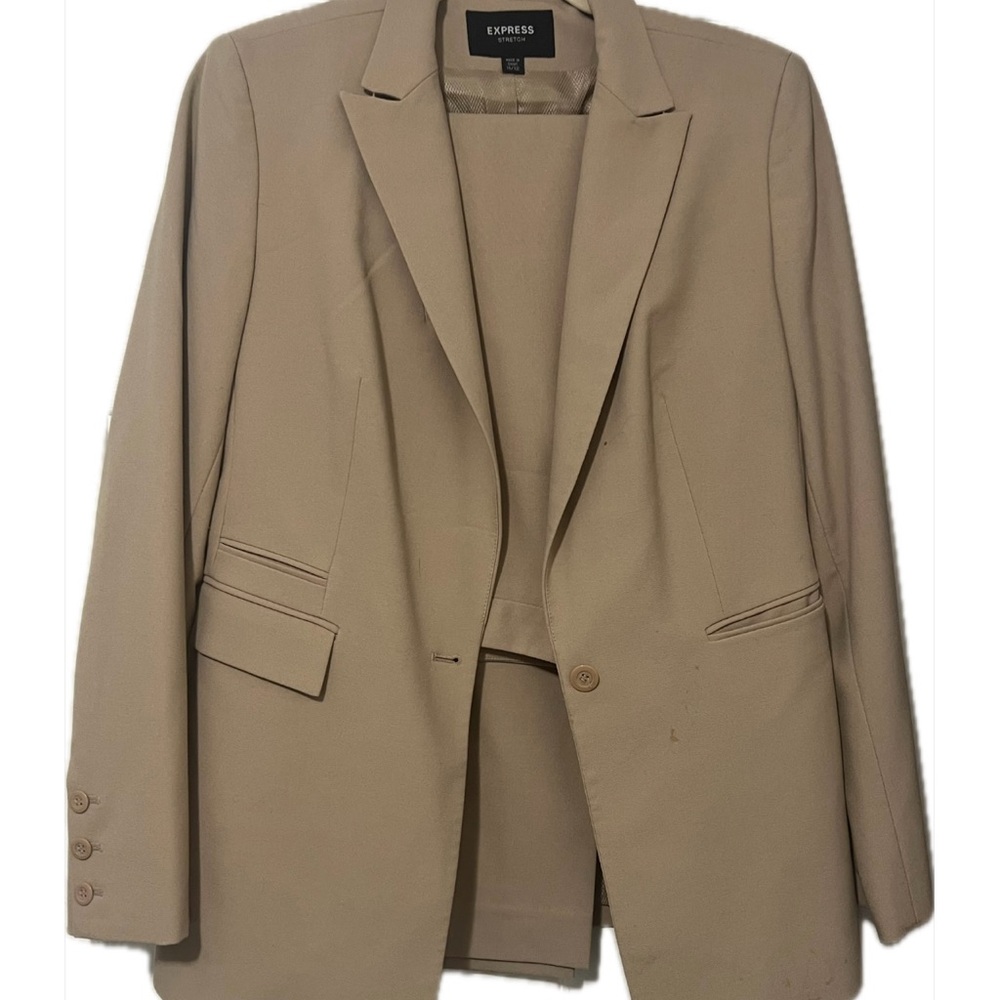 Great news interview suit